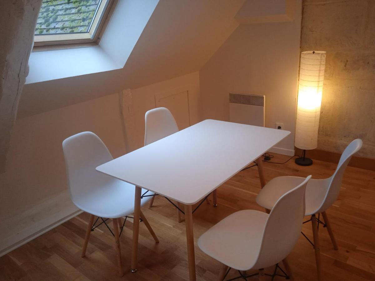 Duplex Centre Historique Apartment Caen Bagian luar foto